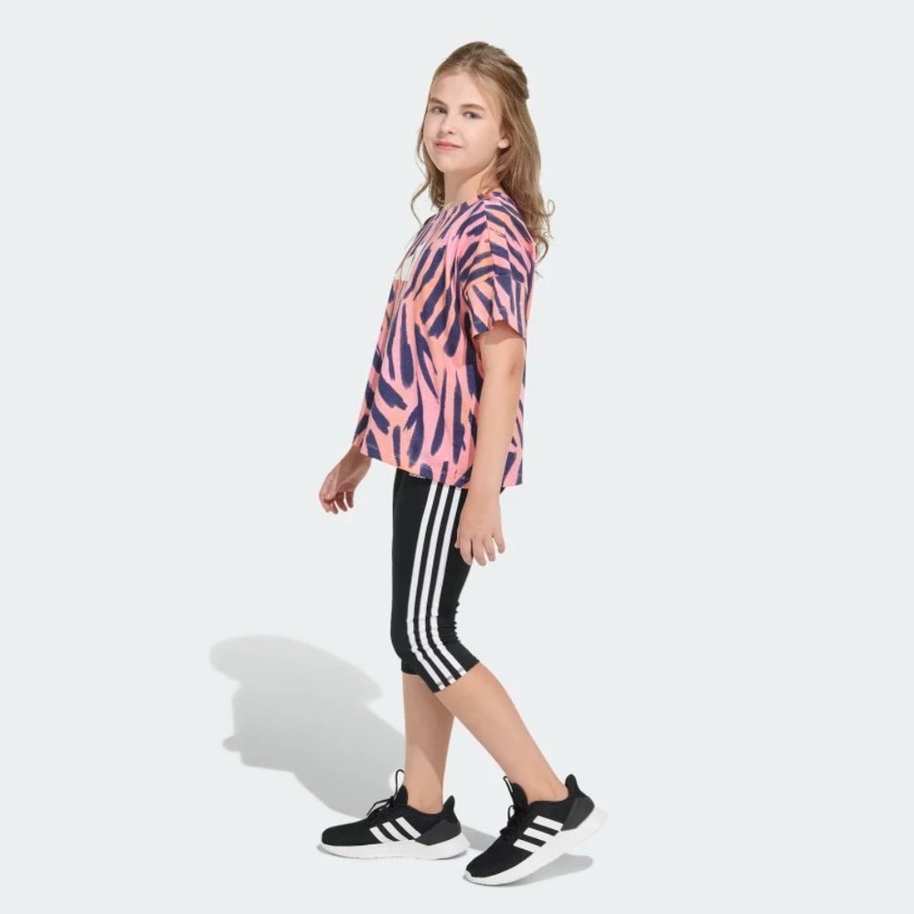 ❤️adıdas Camo Print and adidas Logo Tee for Girls-Acid Red-S-NWT